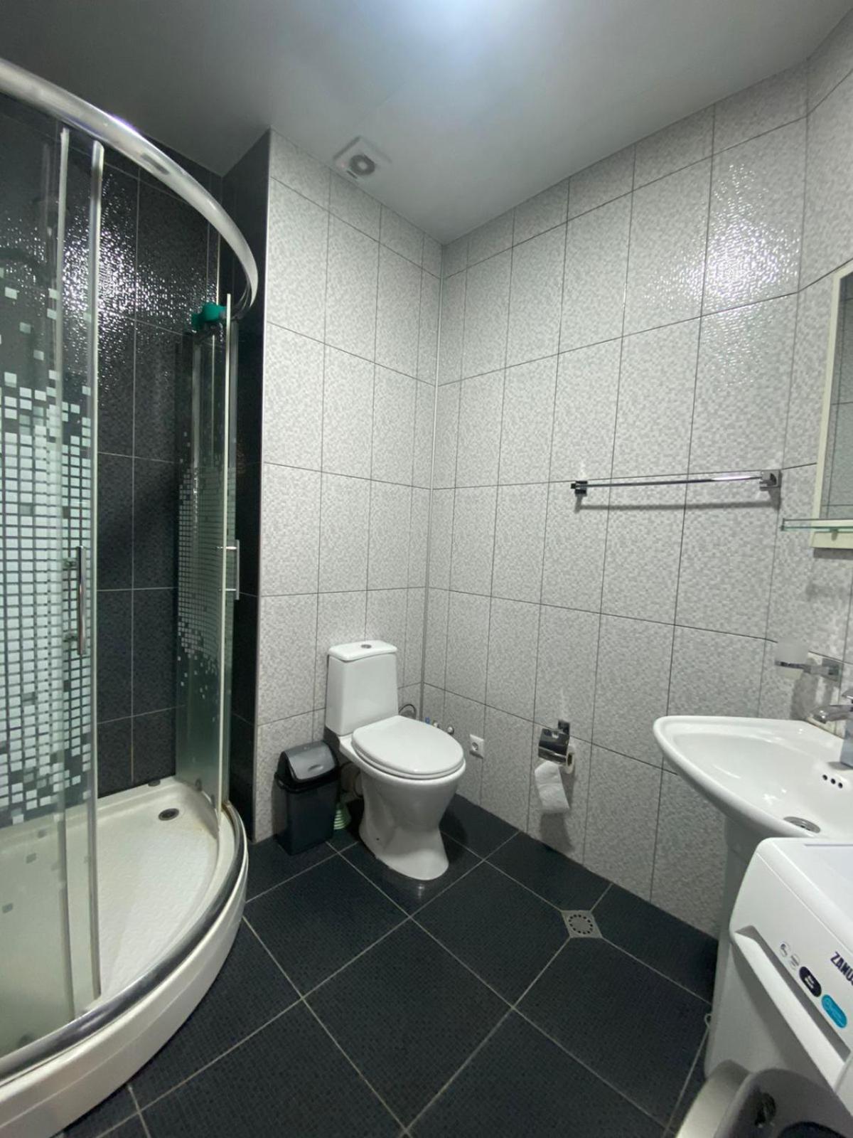 Mindia'S Two Bedroom Apartment Batumi Eksteriør billede